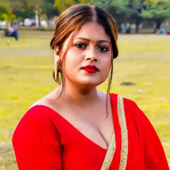 Roza Riwaz Photo